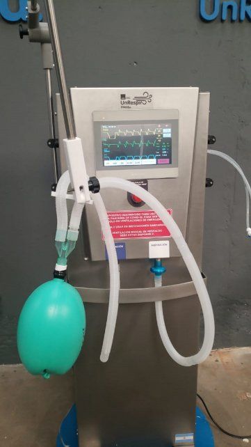 La iniciativa consiste en un ventilador de transición para emergencias a bajo costo para afecciones específicas del COVID-19.