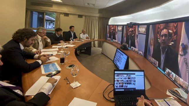 Fernández recibió el respaldo nacional para prolongar la cuarentena.