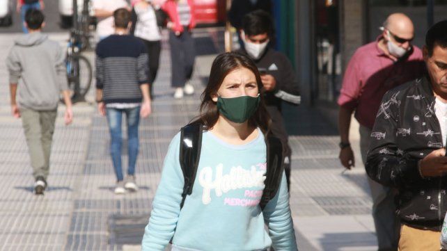 Lunes en la peatonal.