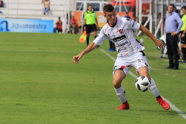 Agustín Guiffrey disputó siete encuentros oficiales en la Primera División de Patronato