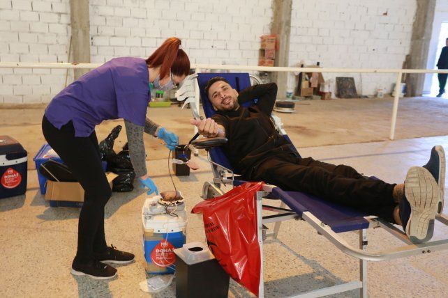 El capitán de Sportivo Urquiza donó sangre