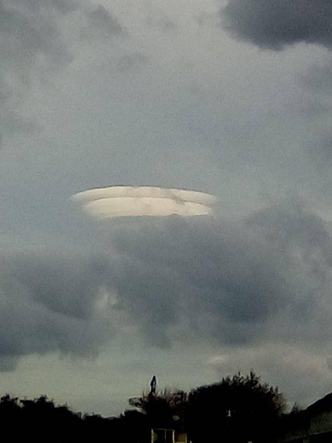 Esta foto del cielo fue tomada el lunes por la mañana.