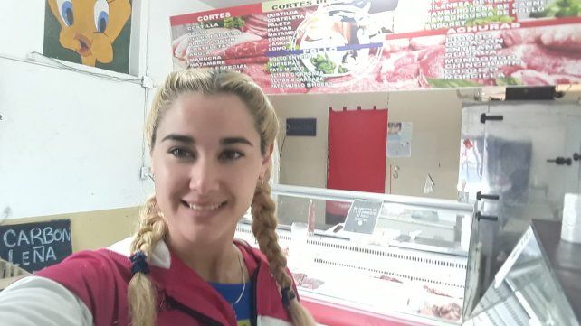 Jennifer Novoa en su emprendimiento. Foto Juan Ignacio Pereira / UNO.