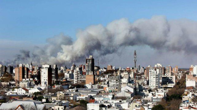 Se conoció ayer una lista de los que serían dueños de los terrenos donde se producen los incendios en las islas frente a Rosario.