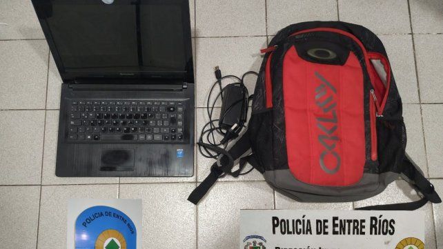 El primer día de septiembre un hombre fue a hacer las compras a un supermercado de Paraná, dejó su camioneta en el estacionamiento y, al regresar, advirtió que le habían abierto el vehículo.