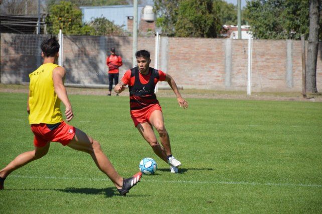 Mauro González busca afianzarse en Patronato y tener continuidad en Primera