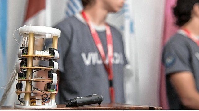 Propuesta. La segunda edición del Cansat contó con la participación de 490 equipos anotados de 23 jurisdicciones. Fueron elegidos 30 equipos, entre ellos el concordiense que representa a Entre Ríos. Propuesta. La segunda edición del Cansat contó con la participación de 490 equipos anotados de 23 jurisdicciones. Fueron elegidos 30 equipos, entre ellos el concordiense que representa a Entre Ríos.