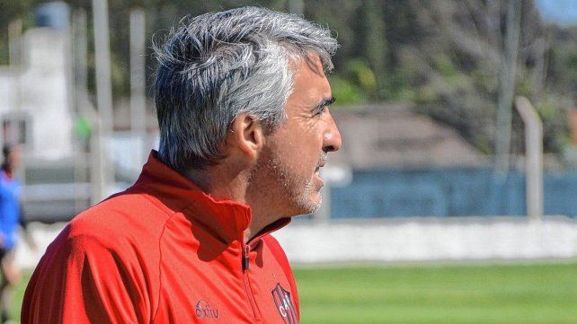 Gabriel Gómez dirigió a Patronato en la temporada 2025. Gabriel Gómez dirigió a Patronato en la temporada 2025.