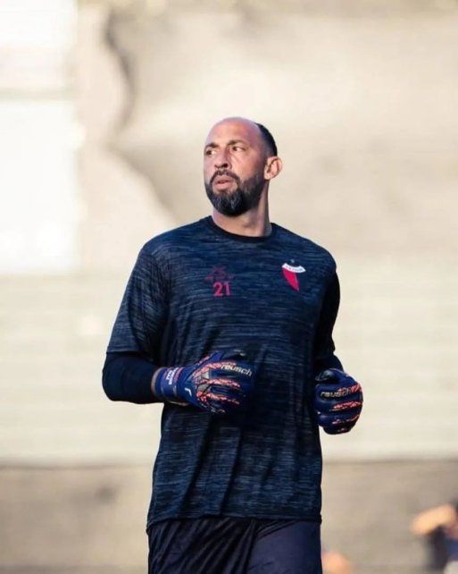 Marcos Díaz fue apartado del plantel de Colón de Santa Fe. Marcos Díaz fue apartado del plantel de Colón de Santa Fe.