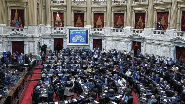 En Diputados, la oposición avanzó en dos temas incómodos para el Gobierno. En Diputados, la oposición avanzó en dos temas incómodos para el Gobierno.