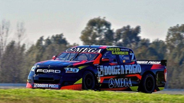 Agustín Martínez con el uno en La Plata. Agustín Martínez con el uno en La Plata.