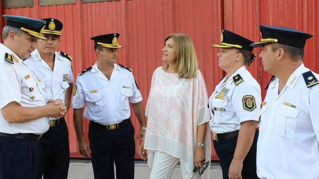 Miriam Cabello del Campo asumió en febrero como jefa departamental de San Salvador. Un ejemplo del avance de las mujeres en la Policía.