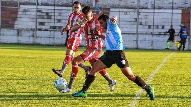 Belgrano y Atlético Paraná mantienen la esperanza de pelear hasta la última fecha