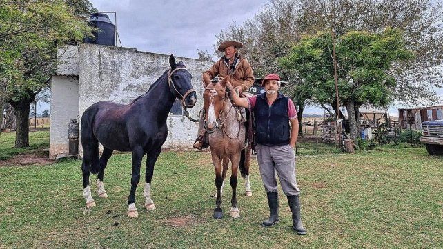 En el camino Dante va haciendo amigos En el camino Dante va haciendo amigos