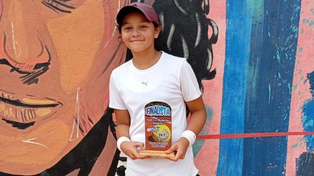 Lourdes Reisenauer sueña con ser profesional Lourdes Reisenauer sueña con ser profesional