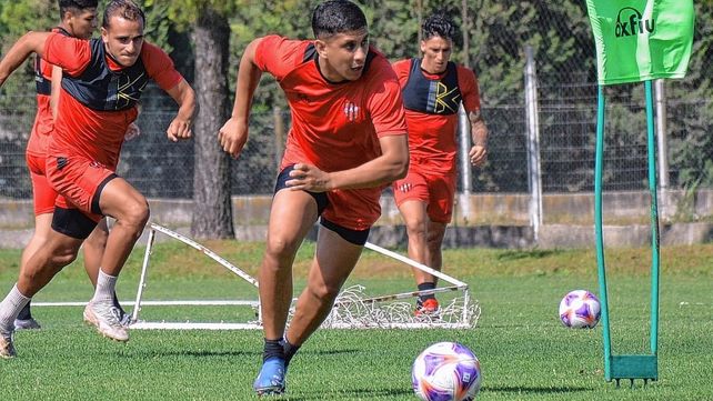Damián Arce, en acción en el entrenamiento de Patronato.