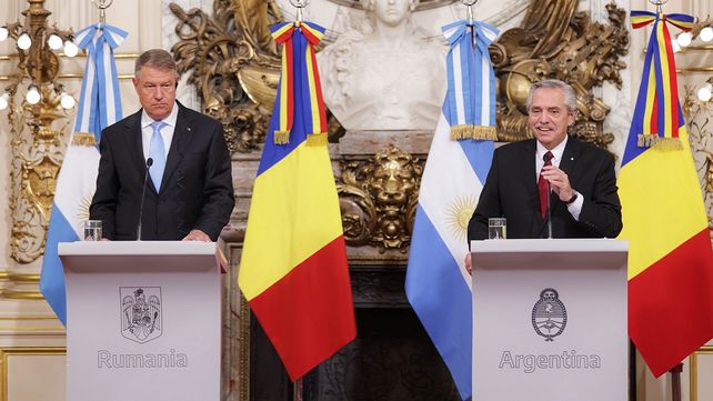 El presidente Alberto Fernández recibió a su par de Rumania, Klaus Iohannis.