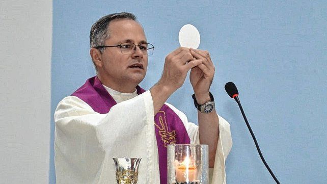 La colecta es impulsada por el sacerdote Walter Minigutti, de la parroquia Santo Domingo Savio.