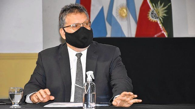 El intendente de Concordia Alfredo Francolini ya cumplió con el aislamiento por ser positivo de coronavirus. Al mismo tiempo, se conocieron los cambios en el gabinete. 