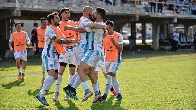 Juventud Unida pelea por la permanencia en el Torneo Federal A.