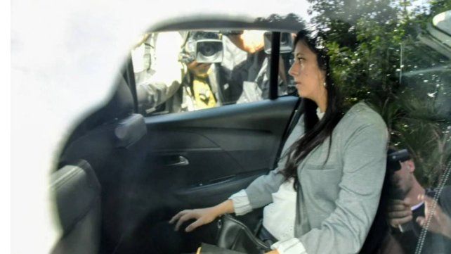 Victoria Cancio en Comodoro Py. Victoria Cancio en Comodoro Py.