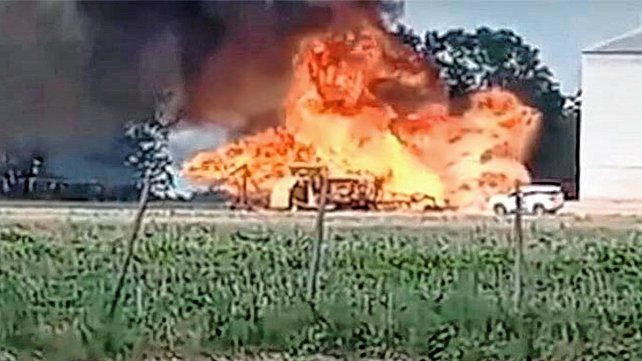 Se generó una gran explosión en San Salvador. Se generó una gran explosión en San Salvador.