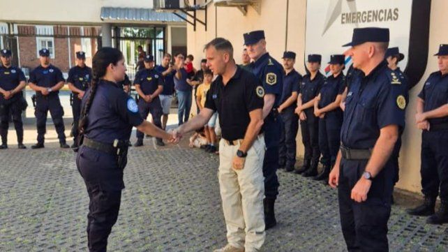Se incorporan las primeras cuatro mujeres a la sección patrulla motorizada de la Policía. Se incorporan las primeras cuatro mujeres a la sección patrulla motorizada de la Policía.