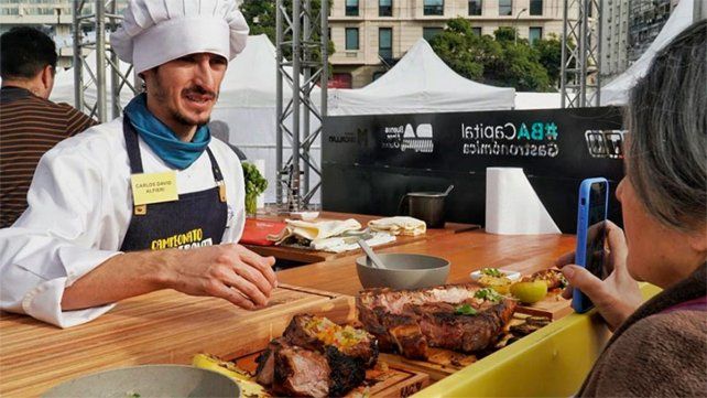 Carlos Alfieri, de Gualeguaychú, se consagró subcampeón del Campeonato Federal del Asado que contó con la participación de los mejores parrilleros del país