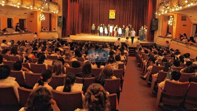 Rotary Club de Paraná premiará a los mejores compañeros.