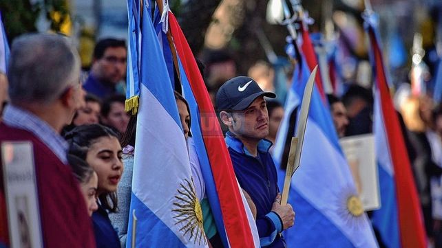 Paraná celebrará el Día de la Independencia con un acto y un desfile Paraná celebrará el Día de la Independencia con un acto y un desfile