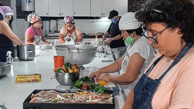 Aprender un oficio abre las puertas al mundo del trabajo Aprender un oficio abre las puertas al mundo del trabajo