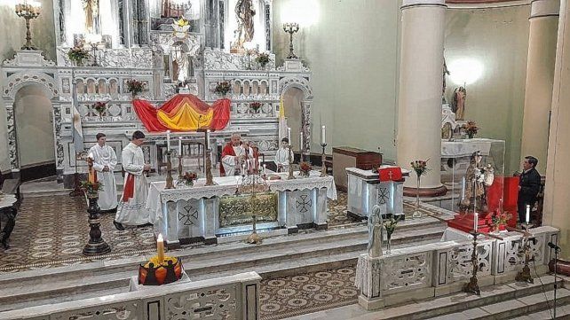 El domingo. Se vivió el segundo día patronal que coincidió con la fiesta de Pentecostés.
