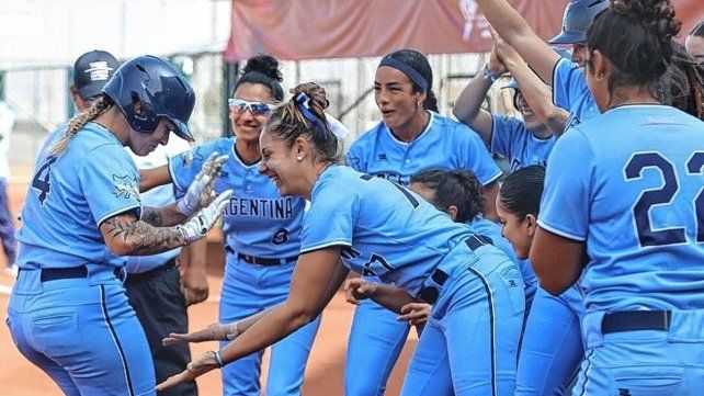 Argentina derrotó a Guatemala y chocará con Chile. Argentina derrotó a Guatemala y chocará con Chile.