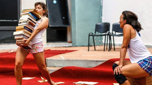 "Ninguna está atada a su nombre" fue concebido en tiempos de pandemia.
