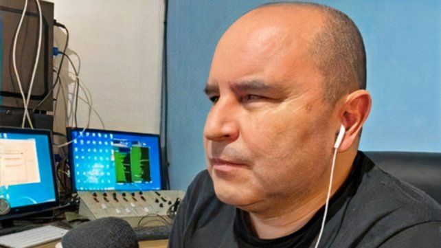 Reconocido en gran parte de la provincia por su labor, Fabián Galarraga es apasionado de la comunicación para el que su ceguera nunca fue obstáculo