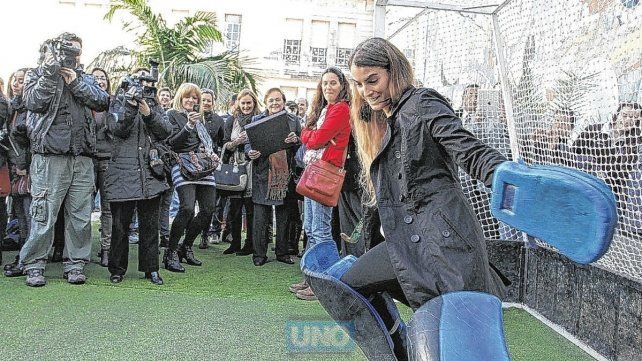 Florencia Mutio ya no quiere estar en el arco. Cuando pueda volver a jugar, lo hará desde otra posición.