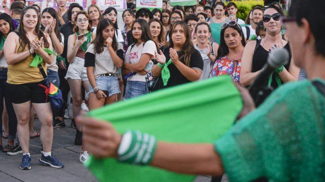 Una de las marchas pidiendo por la Ley en Paraná. 