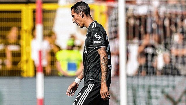 Di María podría recibir tres fechas por la expulsión