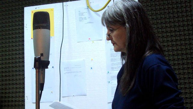 Locutora. Inés Ghiggi puso su voz a "Espejos, serie mujeres". 