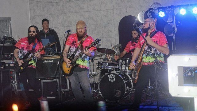 La banda Palmers of Puncrock presentará su nuevo vídeo. La banda Palmers of Puncrock presentará su nuevo vídeo.