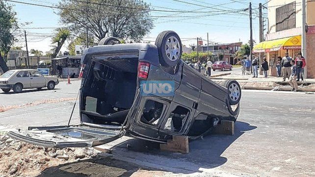 UNO dialogó con José Antonio Gimenez, dueño y conductor del Volkswagen Up, quién brindó detalles acerca de lo sucedido: