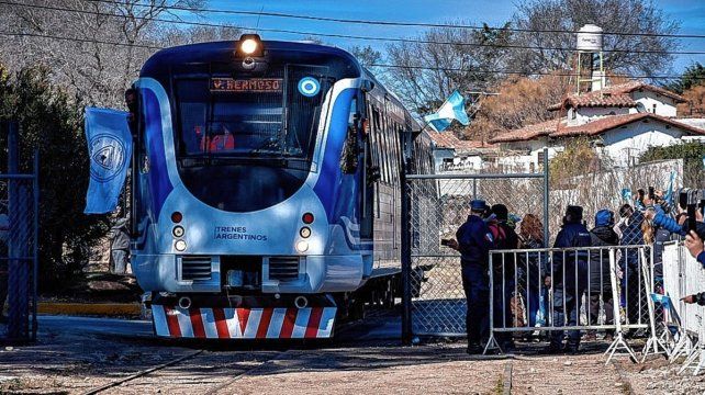 Comenzó a circular el tren de las Sierras en Córdoba hasta Valle Hermoso