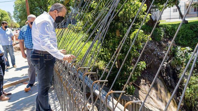 Bahl destacó la importancia de la obra para mejorar el tránsito de Paraná.