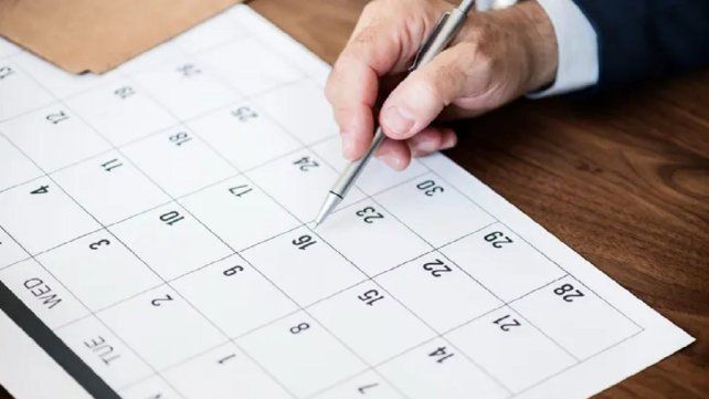 Habrá fin de semana largo en octubre: trasladan feriado para impulsar la actividad turística Habrá fin de semana largo en octubre: trasladan feriado para impulsar la actividad turística