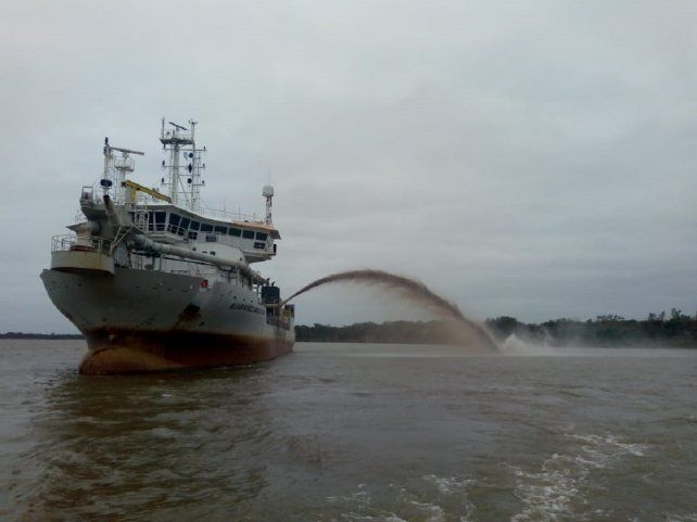 Los trabajos de la compañía belga Jan de Nul en la zona, se realizan desde el sábado. 