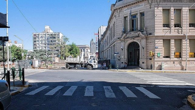 Modificarán la circulación en la zona de la escuela Normal, en Paraná. Modificarán la circulación en la zona de la escuela Normal, en Paraná.