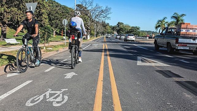 El recorrido de la bicicleteada terminará en la Costanera de Paraná. El recorrido de la bicicleteada terminará en la Costanera de Paraná.