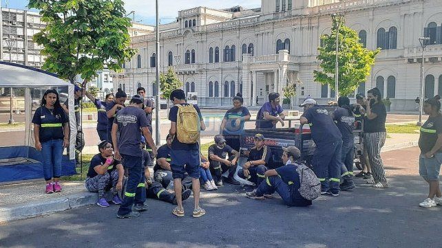 La iniciativa apunta a promover la gestión de los envases en todo el territorio nacional, prevenir y reducir su impacto sobre el ambiente y la salud de las personas, y promover la responsabilidad de las y los productores en la gestión.