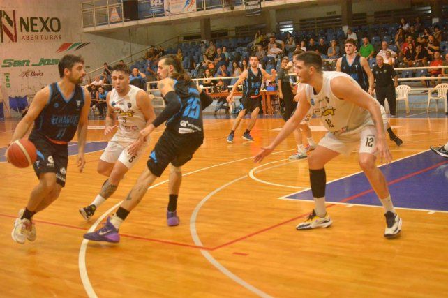 Echagüe cayó de local por la Liga Argentina de Básquet. Echagüe cayó de local por la Liga Argentina de Básquet.