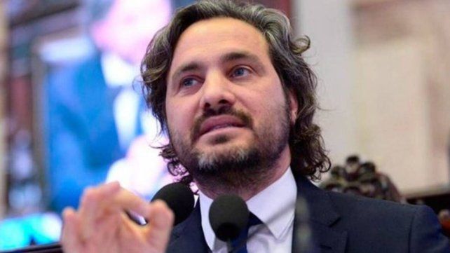 El diputado Santiago Cafiero sostuvo que los dólares del acuerdo con el FMI “son para que aquellos que vinieron a especular se puedan ir” con sus ganancias El diputado Santiago Cafiero sostuvo que los dólares del acuerdo con el FMI “son para que aquellos que vinieron a especular se puedan ir” con sus ganancias